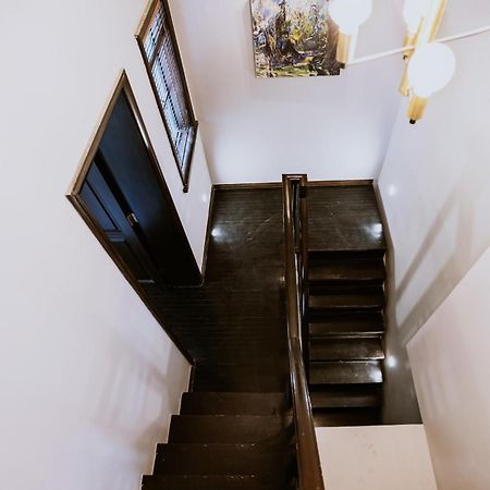 Shanghai Downtown Hills Boutique Guesthouse - Near Metro Line 7, Exit 3, Changping Road Pokoj fotografie