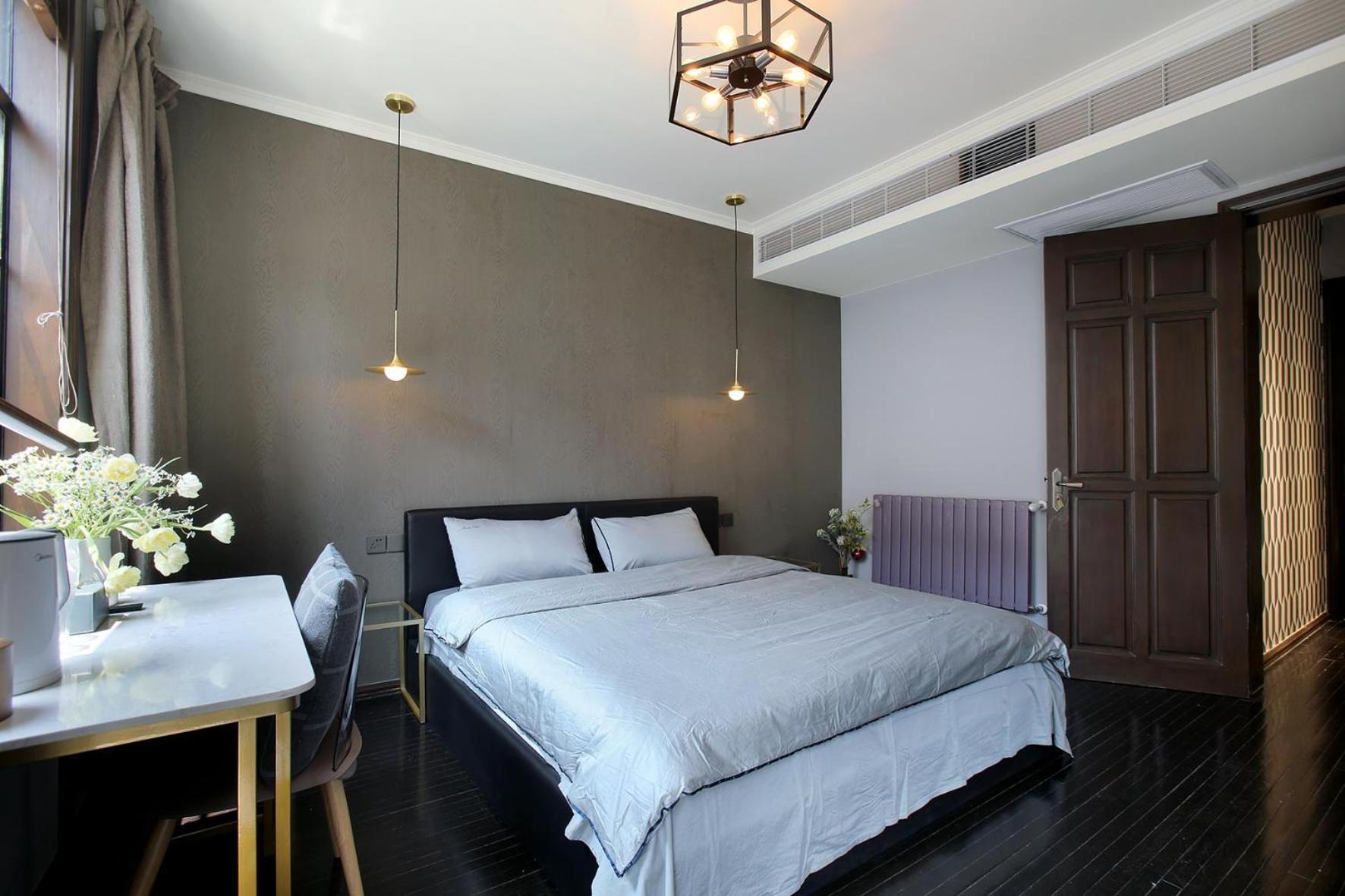 Shanghai Downtown Hills Boutique Guesthouse - Near Metro Line 7, Exit 3, Changping Road Pokoj fotografie